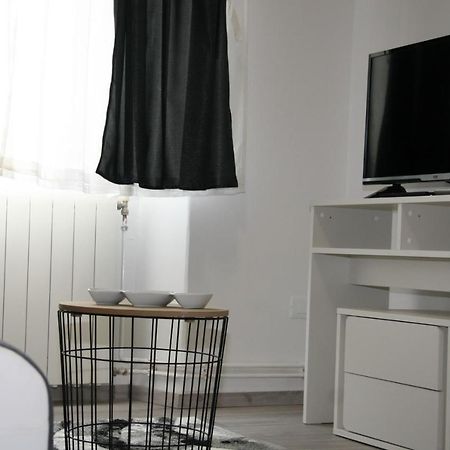 PUY Stylish Apartment In City Center מראה חיצוני תמונה