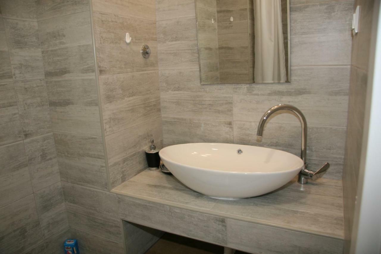 PUY Stylish Apartment In City Center מראה חיצוני תמונה