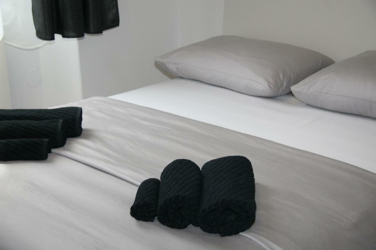PUY Stylish Apartment In City Center מראה חיצוני תמונה