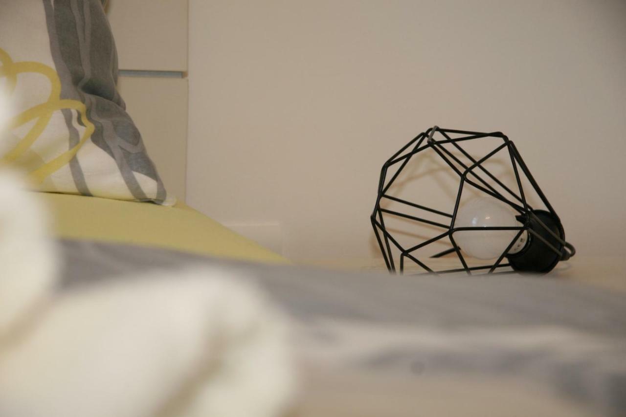 PUY Stylish Apartment In City Center מראה חיצוני תמונה