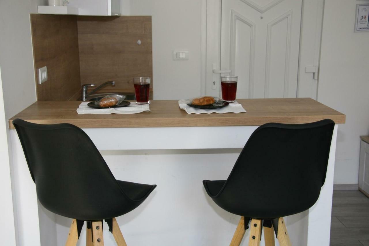 PUY Stylish Apartment In City Center מראה חיצוני תמונה