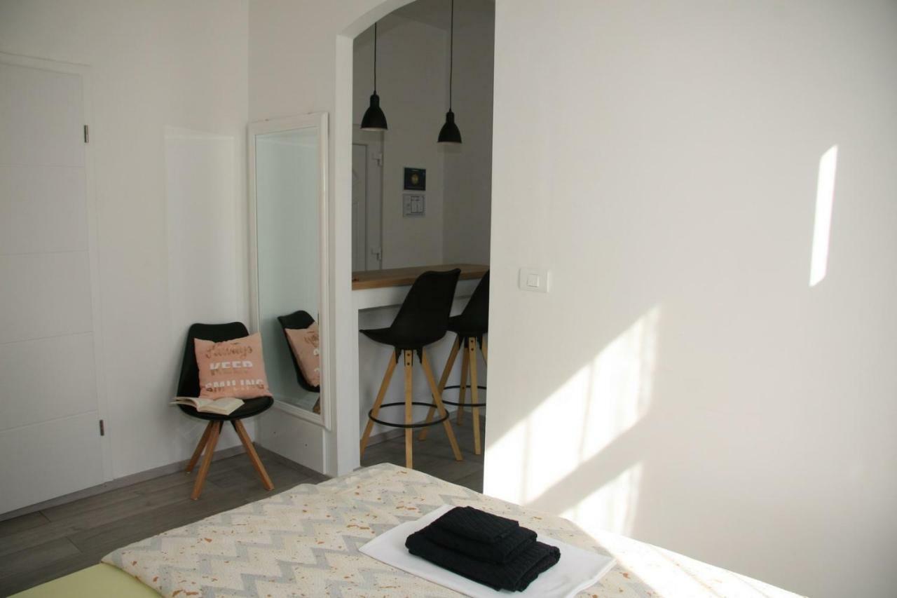 PUY Stylish Apartment In City Center מראה חיצוני תמונה